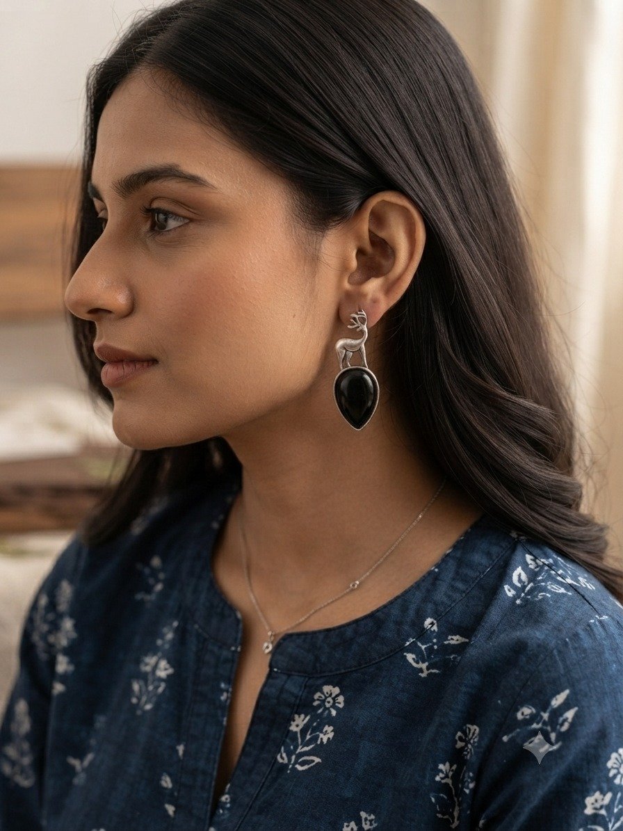 Animal shaped drop earring